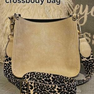 Stylish Cream Crossbody Bag with Leopard Strap